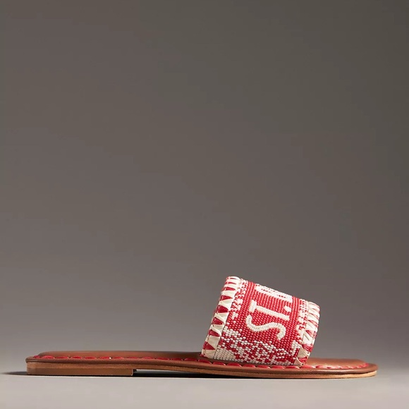 De Siena Destination Beaded Slide Sandals - Picture 2 of 3